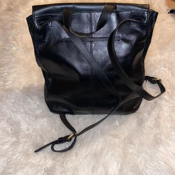 KELSI DAGGER GENUINE LEATHER BROOKLYN NORTHSIX BACKPACK - Picture 3 of 6